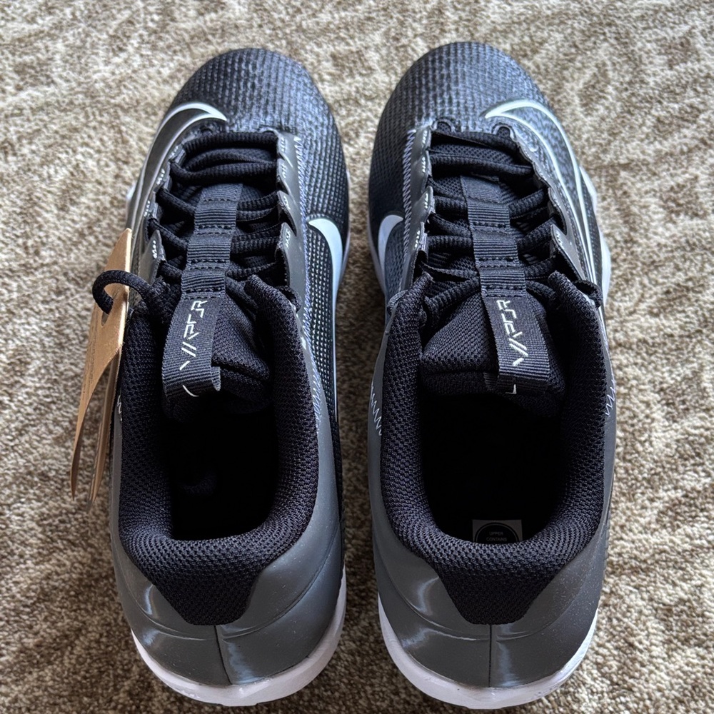 Nike Black and Gray Athletic Cleats